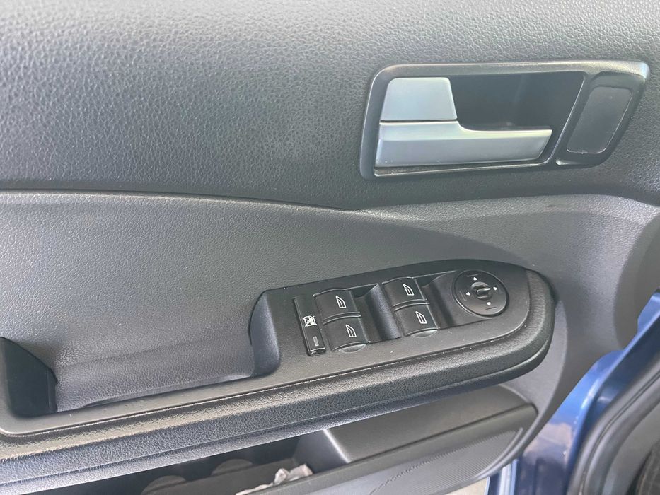 Продам Ford C-Max 1.6 бензин , механіка