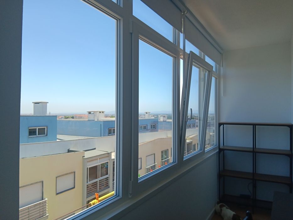 T2 Totalmente Renovado  a 5 minutos da Praia