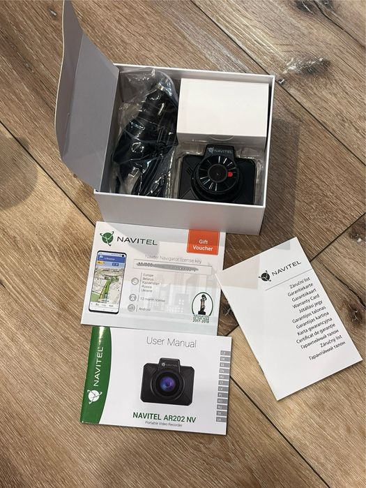 Nowy rejestrator / kamera samochodowa Navitel AR202 NV