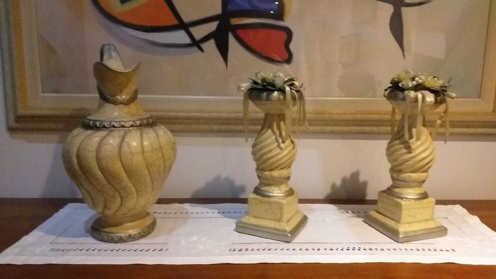 Conjunto de Jarro com Suporte de Velas
