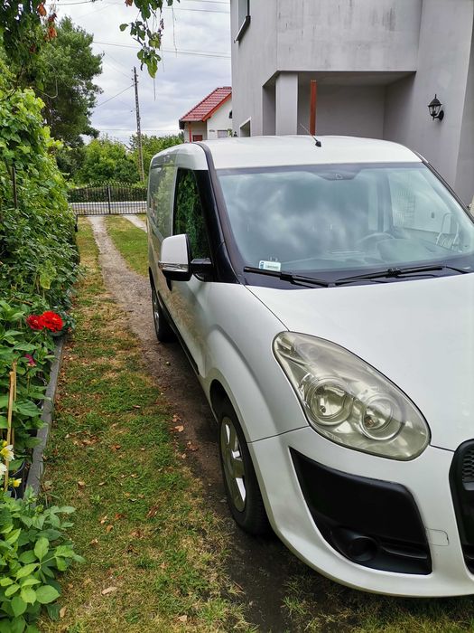 Fiat Doblo 2 osobowy 1,6 diesel bezwypatkowy