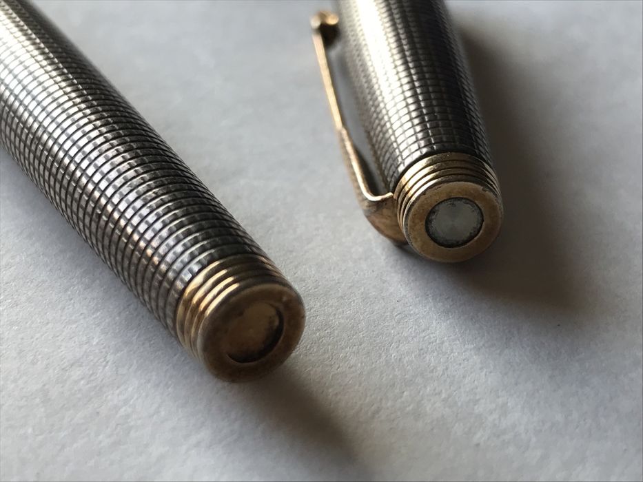 Caneta Parker 75 (Prata e Ouro)