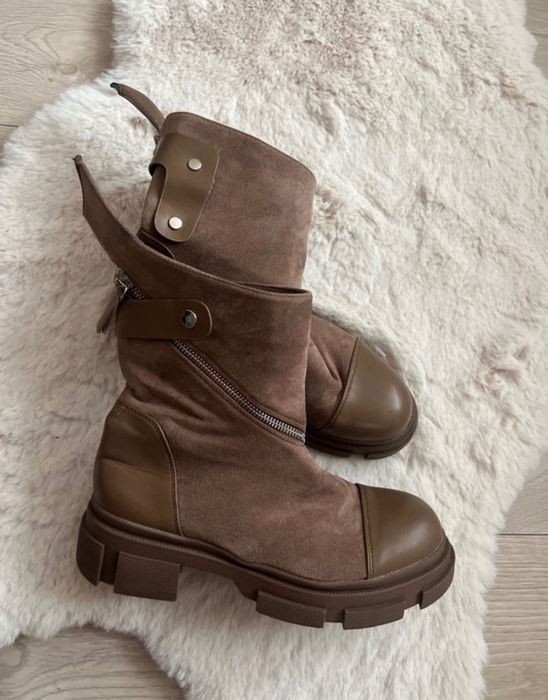 Modne zamszowe botki rozmiar 41