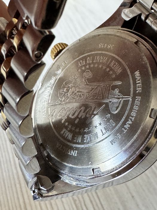 Часы invicta aviator