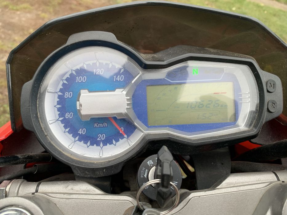 Мотоцикл ML200 Shark