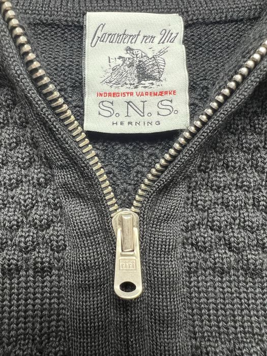Sweter wełniany S.N.S. Herning 100% pure new wool