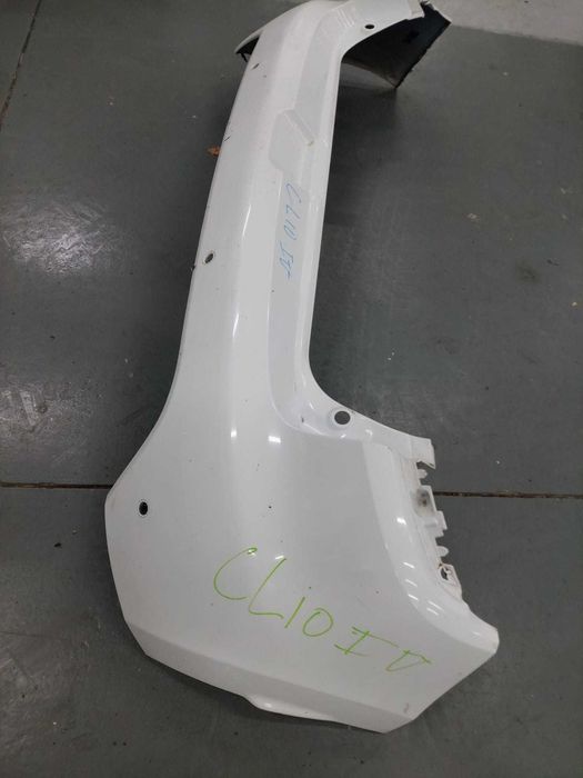 para choques traz Renault Clio 4