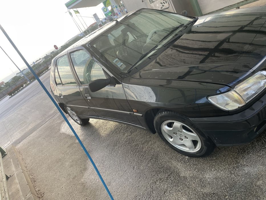 Peugeot 306 1.9d  em muito bom estado