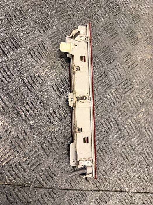 Swiatlo stop centralne megane 3 tyl