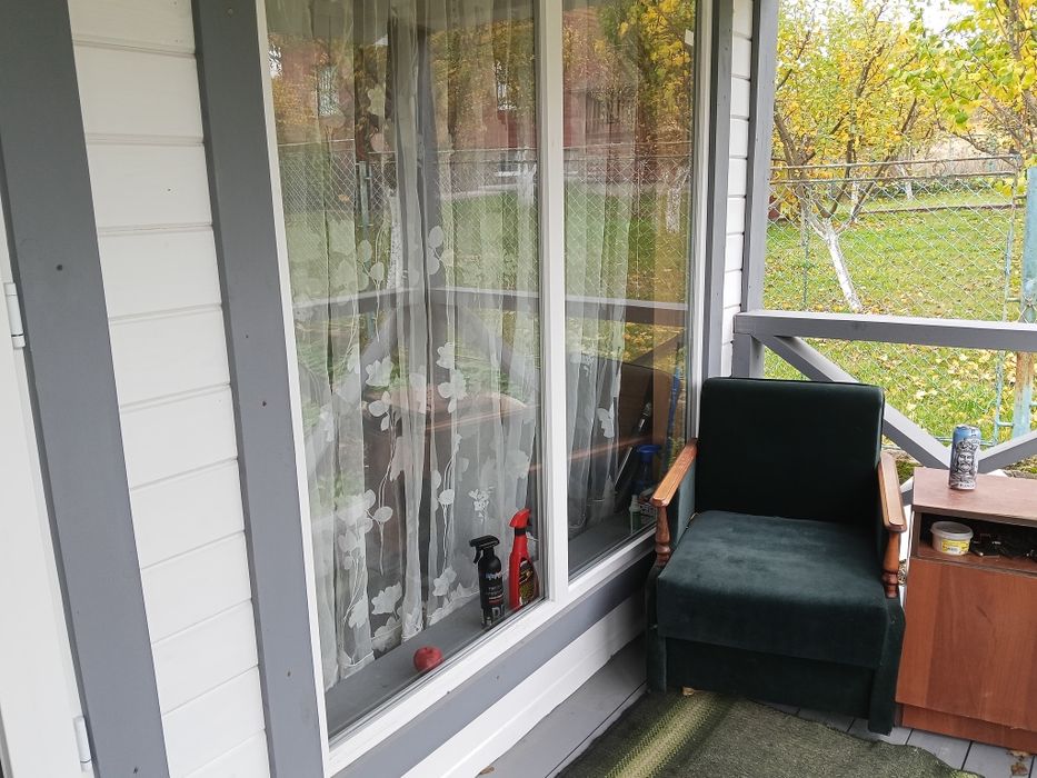 Продається дача в Дем'яновому Лазі