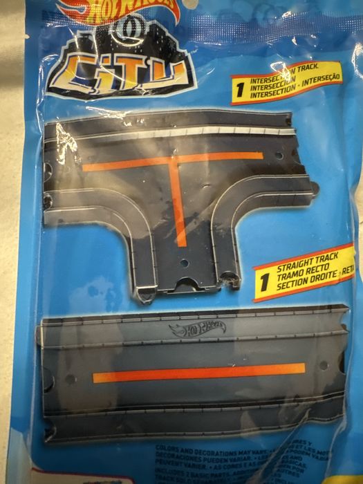 3 opakowania torów  Hot Whells City, rózne warianty, patrz foto