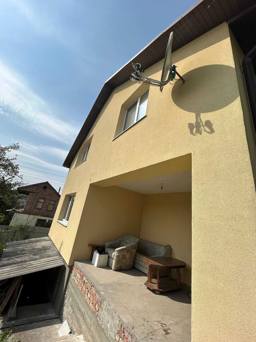 Довгострокова оренда будинку, масив Електроніка