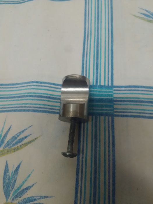 Puxadores Metálicos64861901690115122