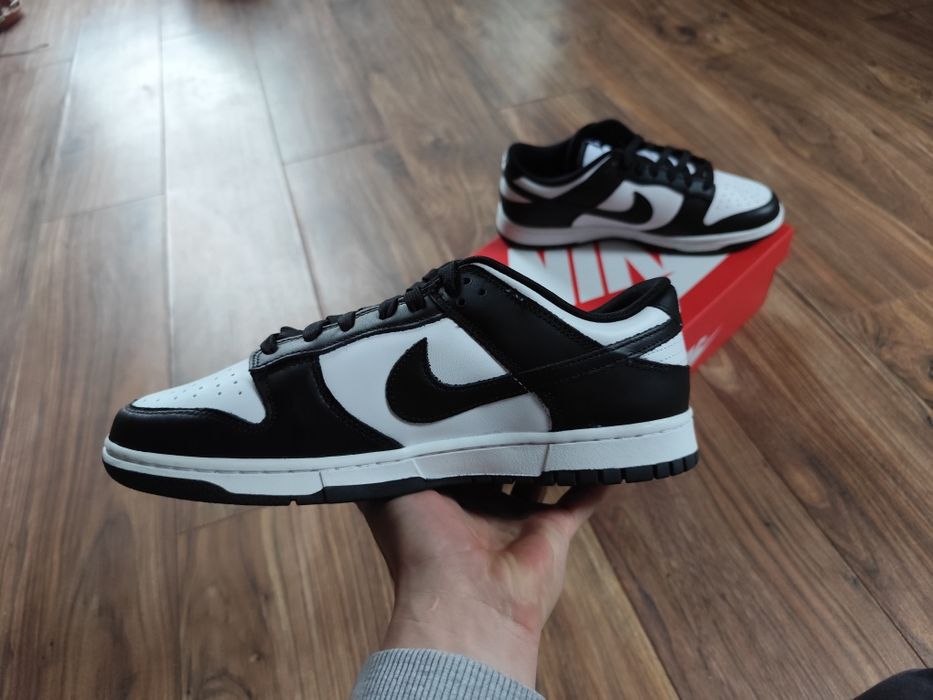 Nike dunk low panda 44