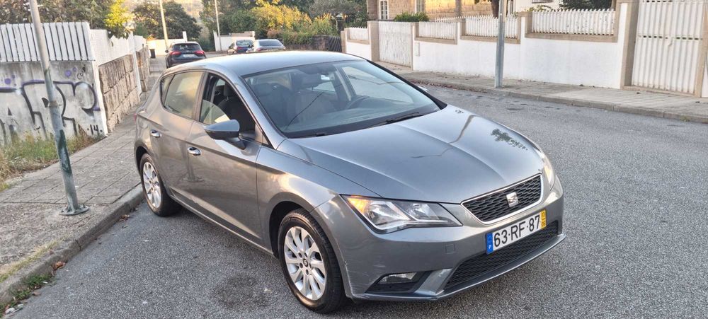 SEAT Leon 1.6 TDI 105cv Style 2013 foto 2
