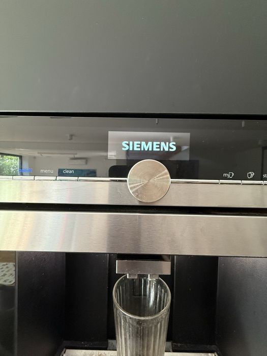 Ekspres ciśneniowy do zabudowy  iQ700 SIEMENS CT 636LES1 I