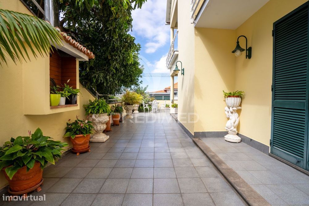 Moradia Geminada T3+sótão no Funchal - Ilha da Madeira
