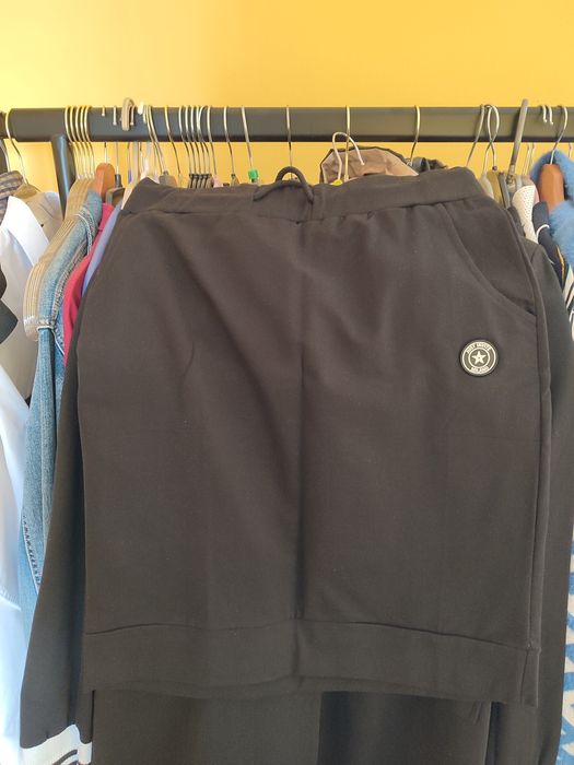 Komplet Megi żakiet plus spódnica rozmiar L/XL