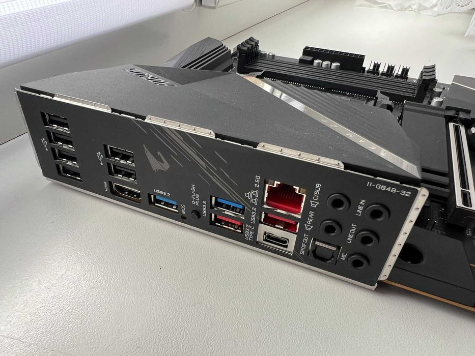 Материнская плата Gigabyte B550 AORUS PRO V2 (sAM4, AMD B550)