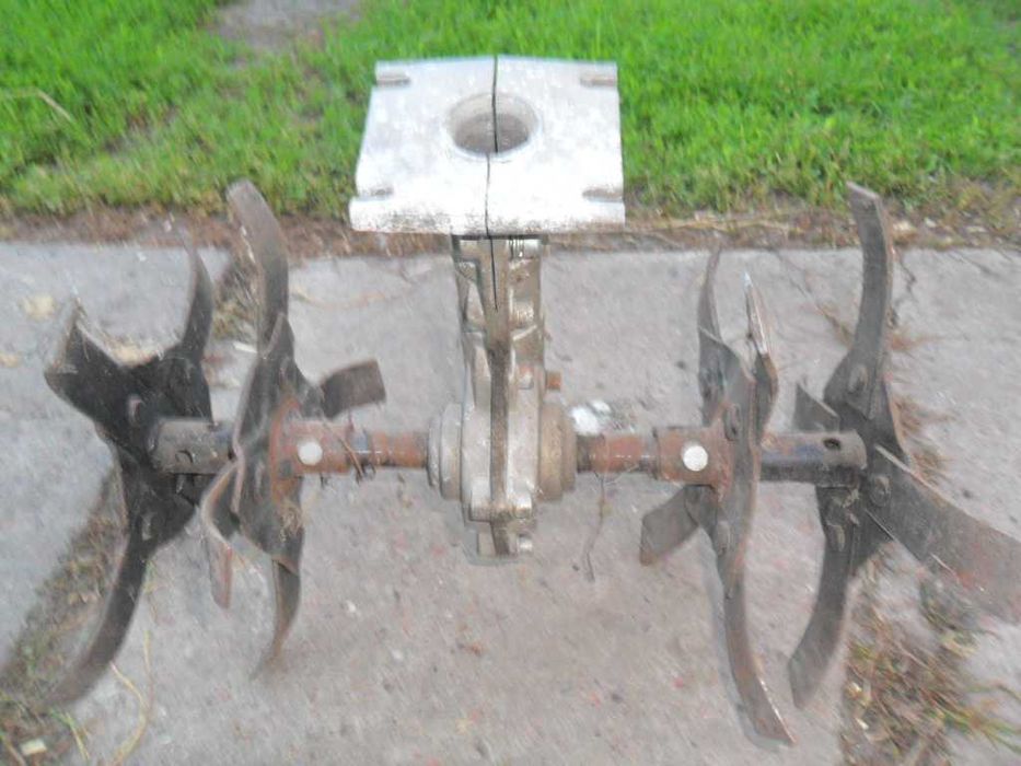 Насадка на мотокосу (культиватор, 9T, D-26m\