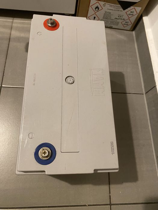 Duży ciężki akumulator Fiamm AGM 12V  100Ah 12FGL100