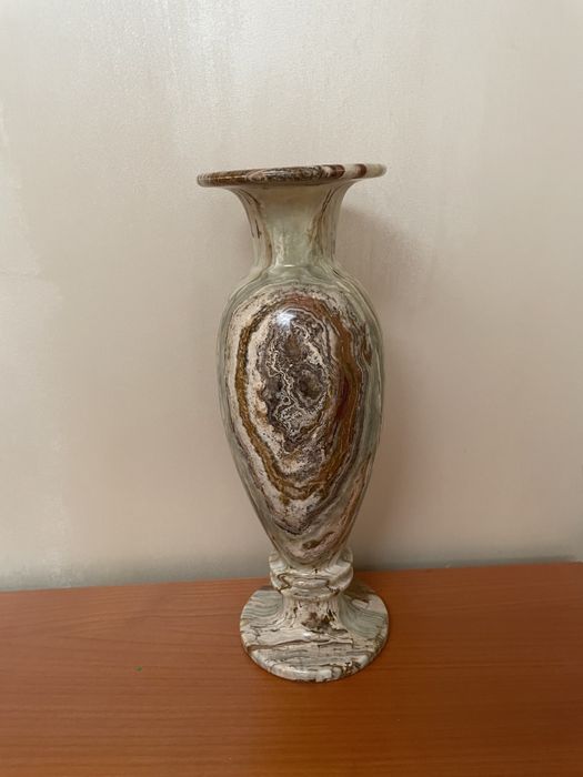 Ваза онікс ~30см (оникс)