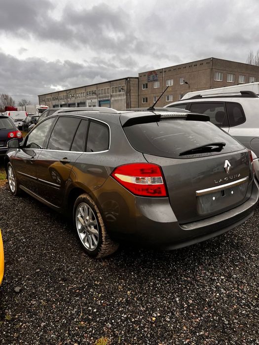 аренда Renault Laguna универсал 2008 (газ/бензин)