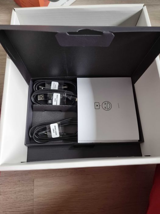 SteelSeries Arctis Pro Wireless – 3 Baterias (1 nova) + Caixa