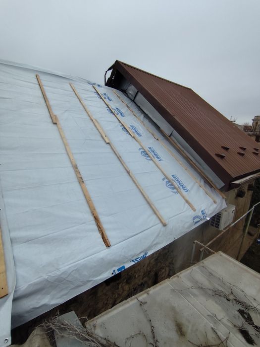 Зашивка окон ОСБ. Кровля. Брезент. Профнастил по вашему размеру. Гибка