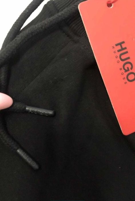 komplet dres Hugo Boss bluza spodnie czarny granat premium