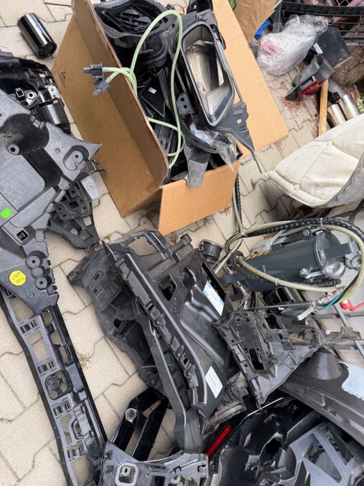 Pakiety części BMW różne zderzaki haki ślizgi lampy