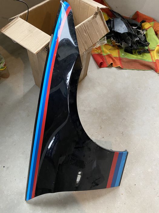 Крило BMW e90 e91 колір 668 праве