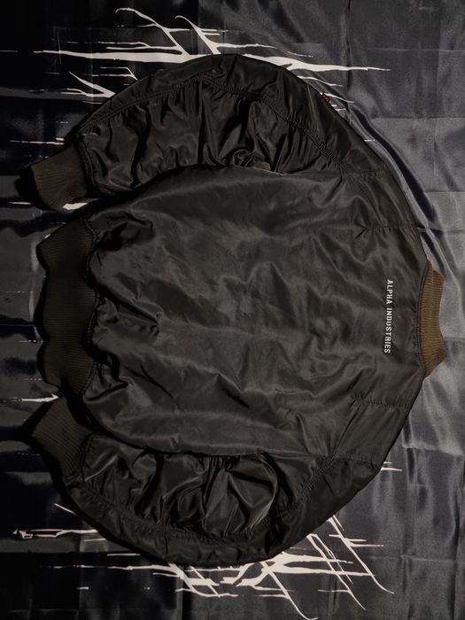 продам бомберы Alpha Industries,CWU 45 MA-1