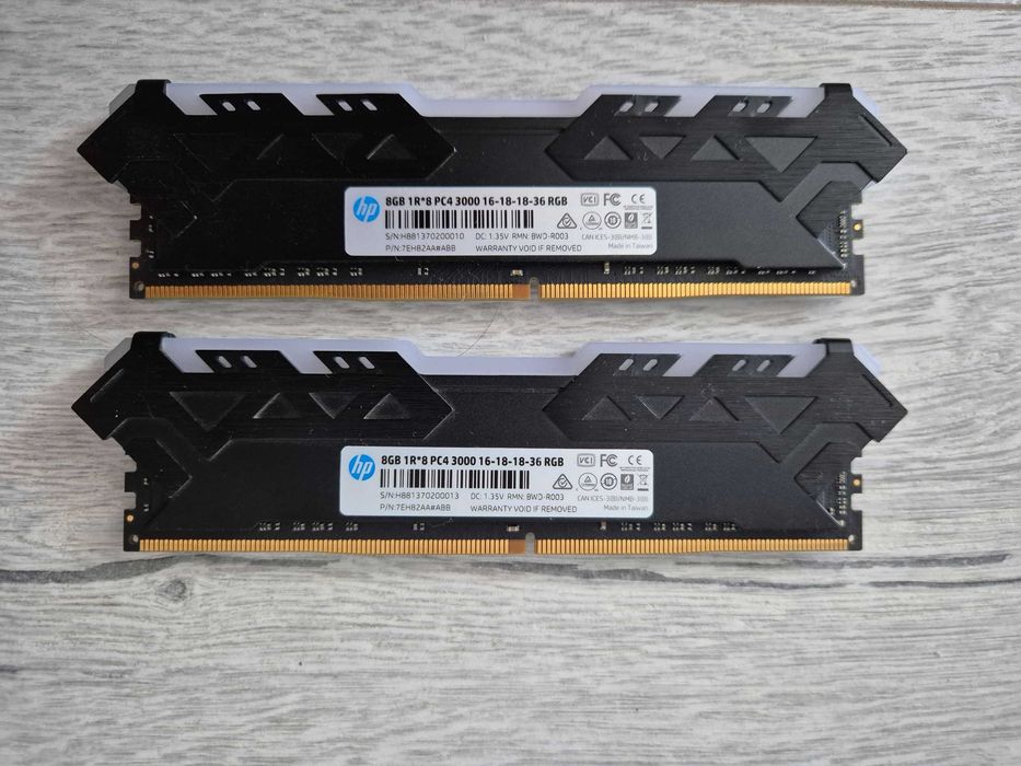 пам'ять DDR4 16GB Kit 2x8GB 3000MHz CL16 HP v8 RGB. Trade-in