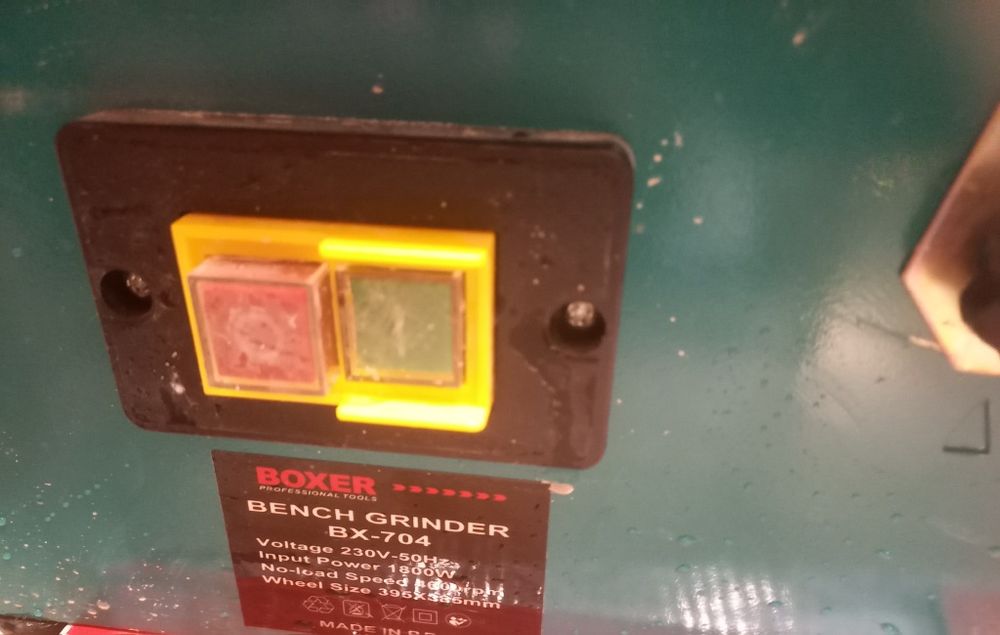 Плиткорез BOXER BX - 704