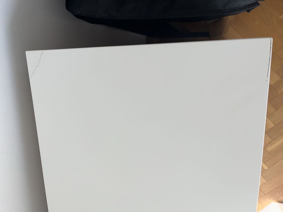 Witryna Ikea Vihals biala stan b. Dobry