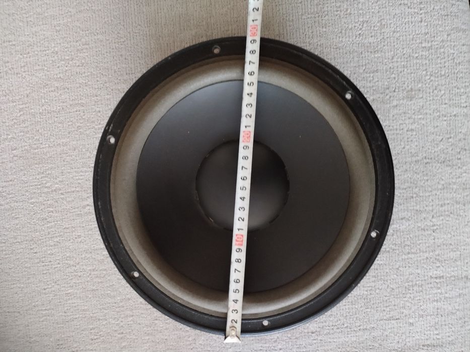 Głośnik basowy Dynaudio