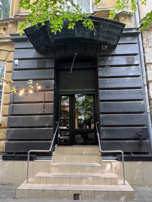 Оренда приміщення під ресторан, бар вул. Ковжуна