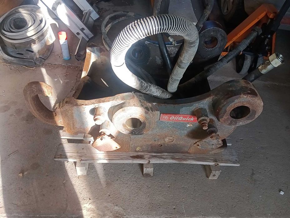 OilQuick 0080 szybkozłącze hydrauliczne do koparki