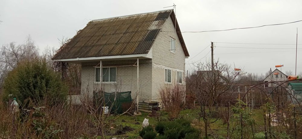 Продаж будинку,дачі