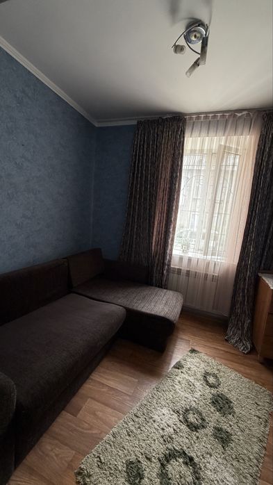 Продам 2-х комнатную квартиру ( Днепрострой)