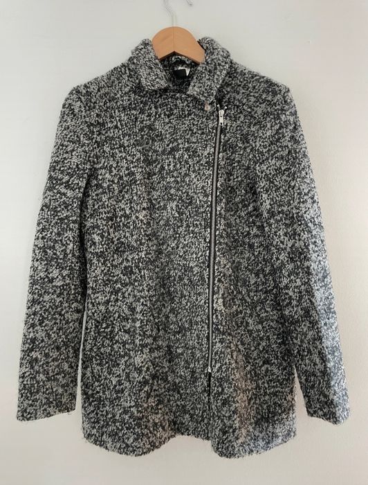 H&M Ciepły wełniany płaszcz szary melanżowy asymetryczny z kołnierzem