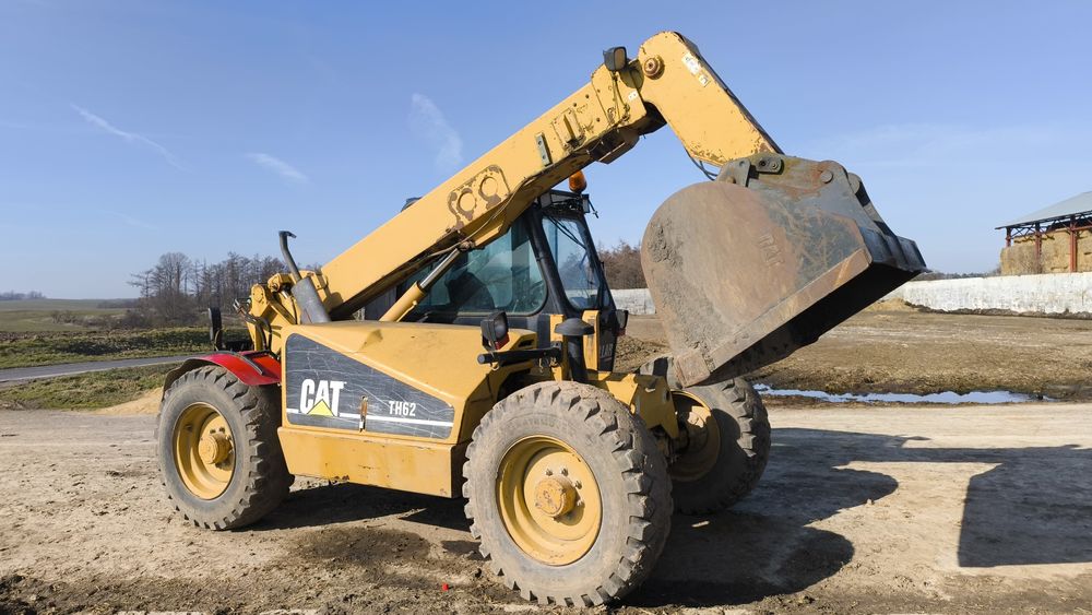 Ładowarka teleskopowa Cat TH62
