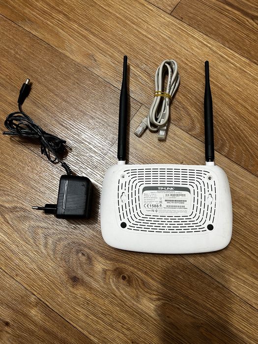 Wi-Fi роутер TP-Link TL-WR841N