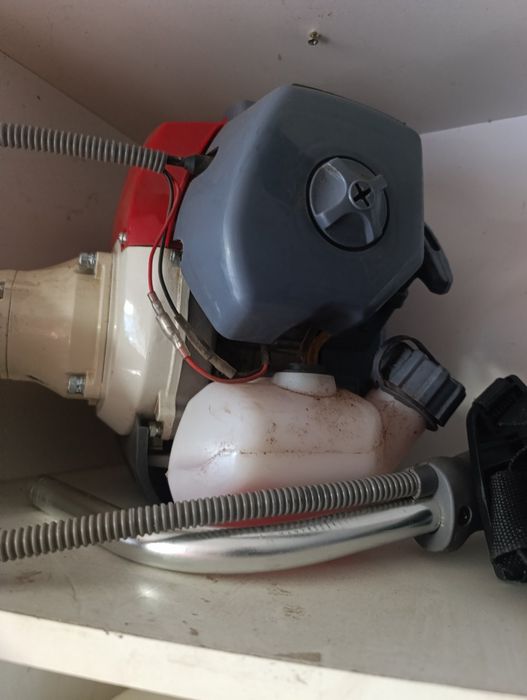 Продам бензокосу Forte mk-152s