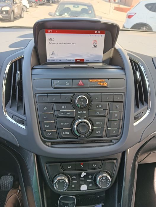 Opel Zafira 2015