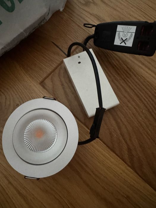 Oprawa wpuszczana Led z transformatorem