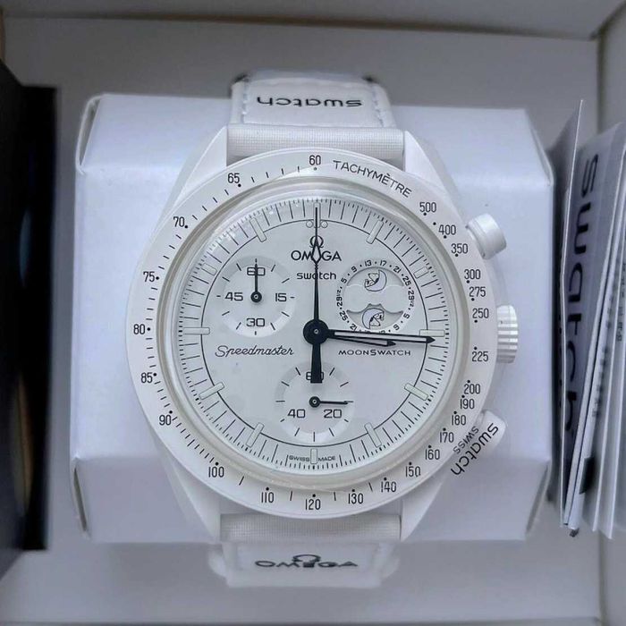 SO33W700 - ikona komiksów w zegarku