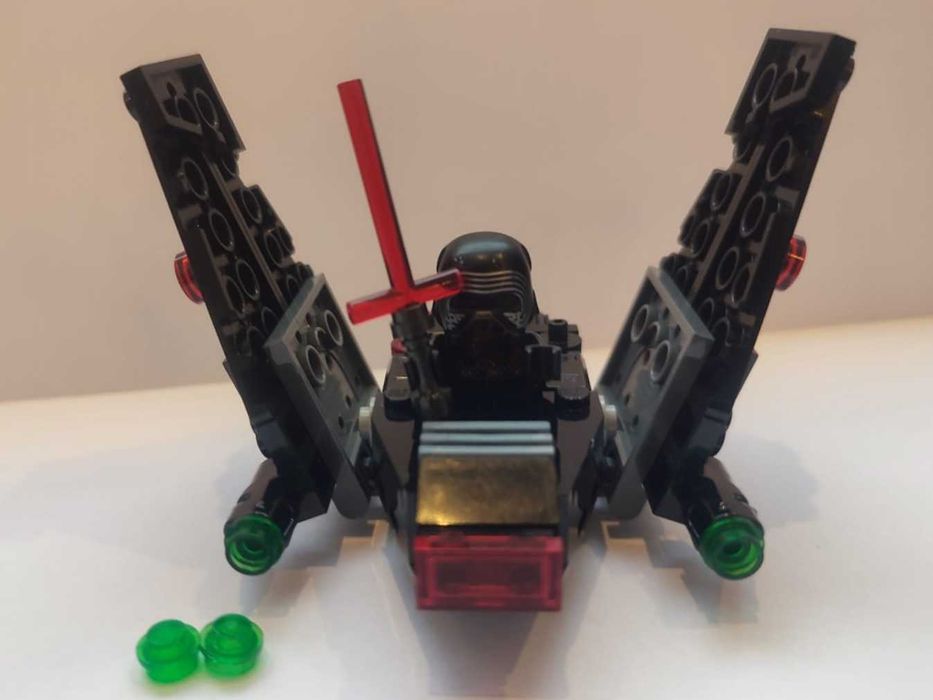 Lego Star Wars Wahadłowiec Kylo Rena set 75264 rok 2020 - kompletny