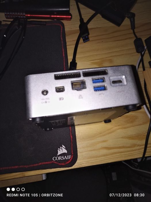 Intel NUC I5 mini PC